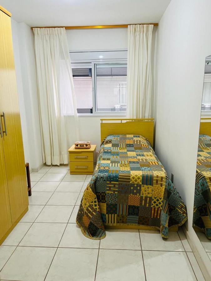 Appartement Avenida Atlantica, Beira Mar, Pe Na Areia à Balneário Camboriú Extérieur photo