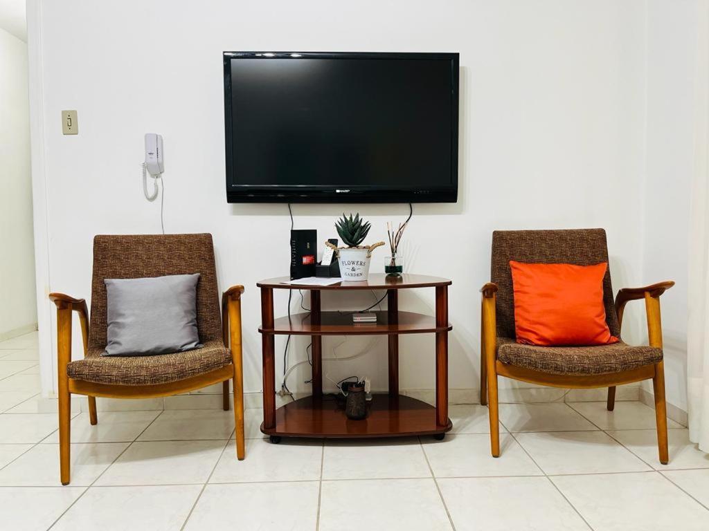 Appartement Avenida Atlantica, Beira Mar, Pe Na Areia à Balneário Camboriú Extérieur photo